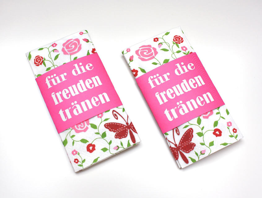 no. 7120 - Taschentuch Freudentränen Ummantelung Banderole Kirchliche Trauung Kirche "omnia vincit amor" Hochzeitskarte Liebe im Quadrat Karte Papeterie Hochzeitspapeterie apfelgrün grün hellgrün frisch modern verschiedene Schriften Typo