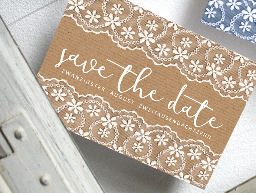 no. 7147 - Einladung Hochzeit Save-the-date Save the date Kärtchen A6 Hochzeitseinladung Hochzeitskarte Karte Papeterie Hochzeitspapeterie weiss weiß Spitze lace lacey Packpapier Rillenoptik natur Kraftpapier Optik grau alle Farben Vintage Style Boho shabby chic edel extravagant